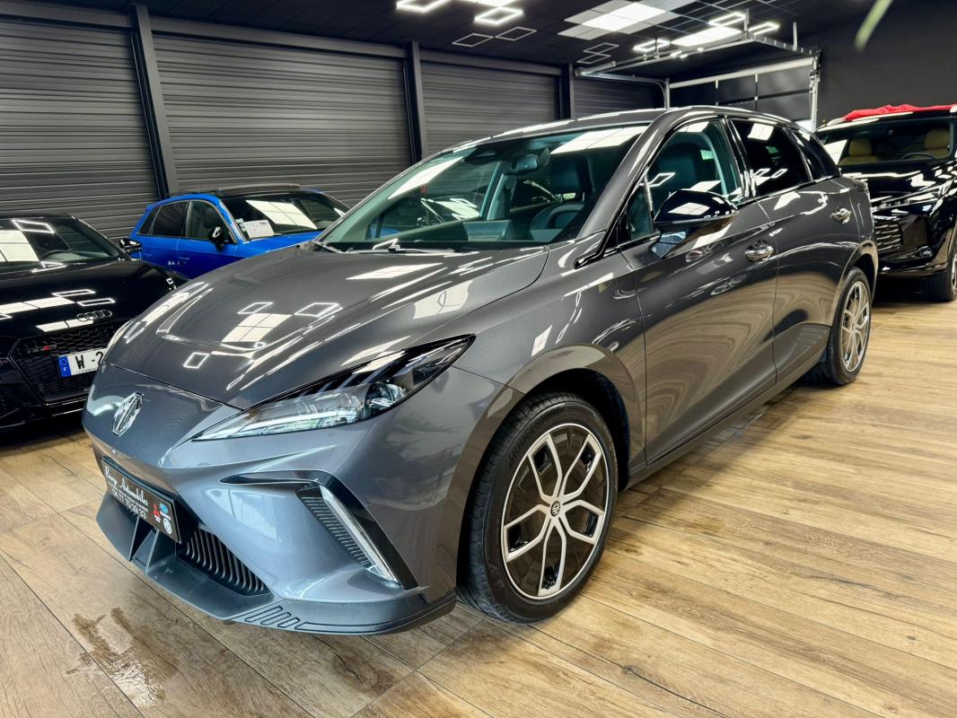 MG MG4 EV 64KWH - 150 KW 2WD LUXURY