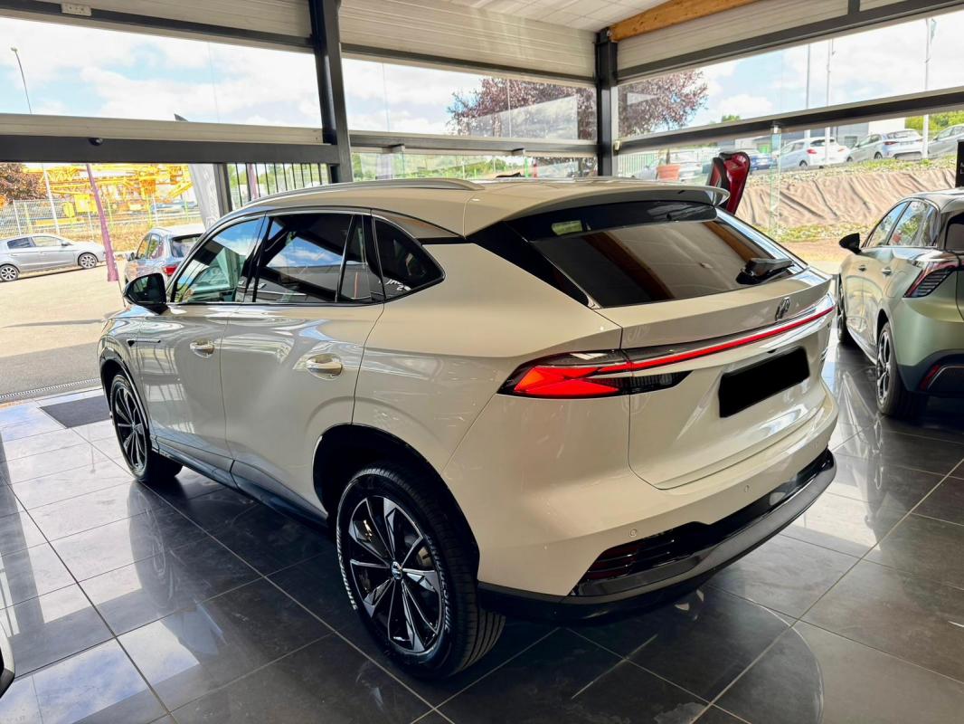 MG EHS - II 1.5 HYBRID+ 224 LUXURY