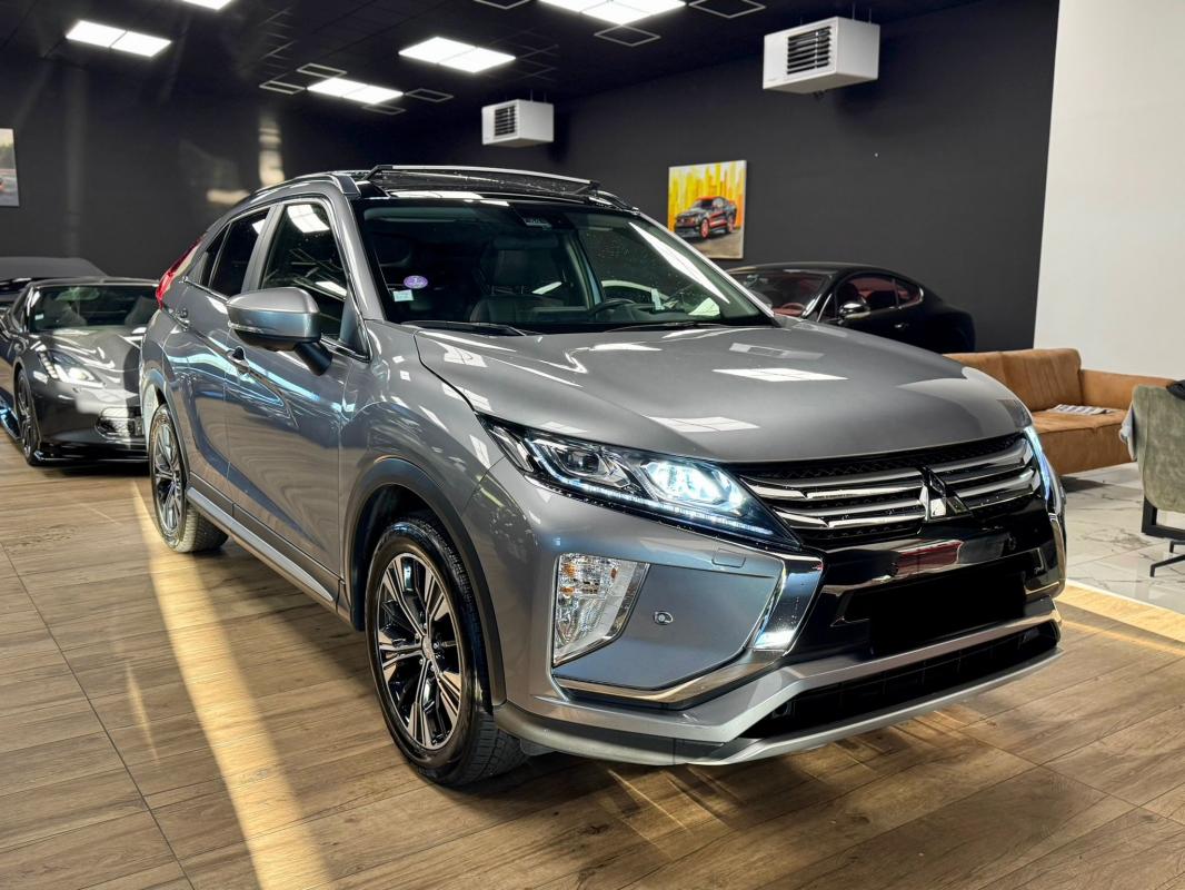 MITSUBISHI ECLIPSE CROSS - 1.5 MIVEC 163 INSTYLE 2WD (2018)
