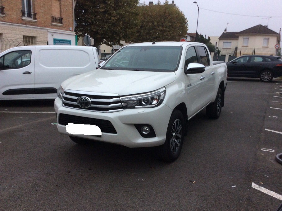 Toyota Hilux - IV 4WD 2.4 D-4D 150 DOUBLE CABINE