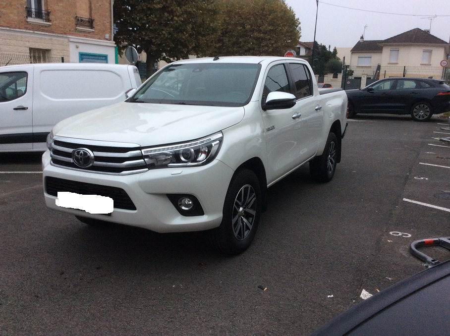 Toyota Hilux - IV 4WD 2.4 D-4D 150 DOUBLE CABINE