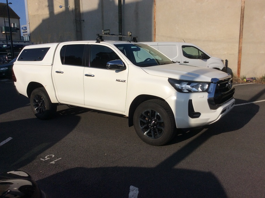 TOYOTA HILUX - IV 4WD 2.4 D-4D 150 DOUBLE CABINE (2021)