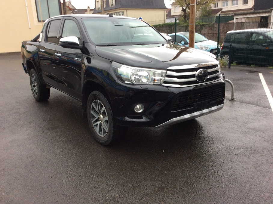 TOYOTA HILUX - IV 4WD 2.4 D-4D 150 DOUBLE CABINE (2018)