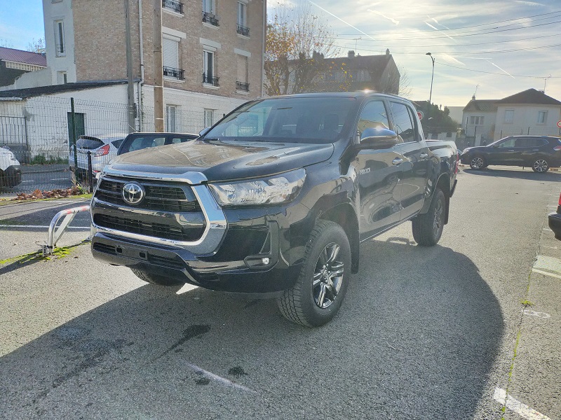 TOYOTA HILUX - IV 4WD 2.4 D-4D 150 DOUBLE CABINE (2024)