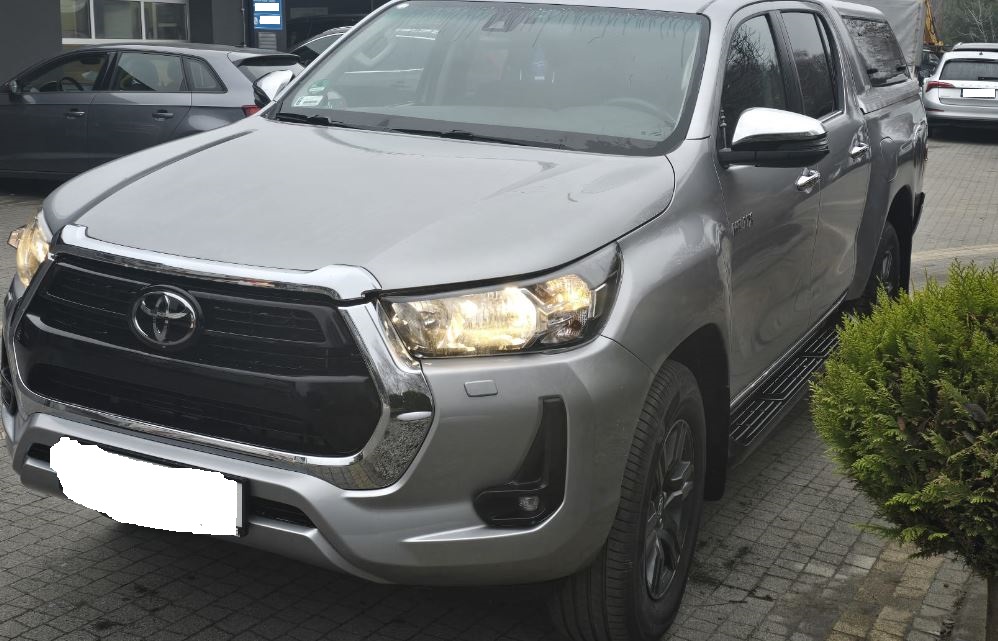 TOYOTA HILUX - IV 4WD 2.4 D-4D 150 DOUBLE CABINE LEGENDE (2021)