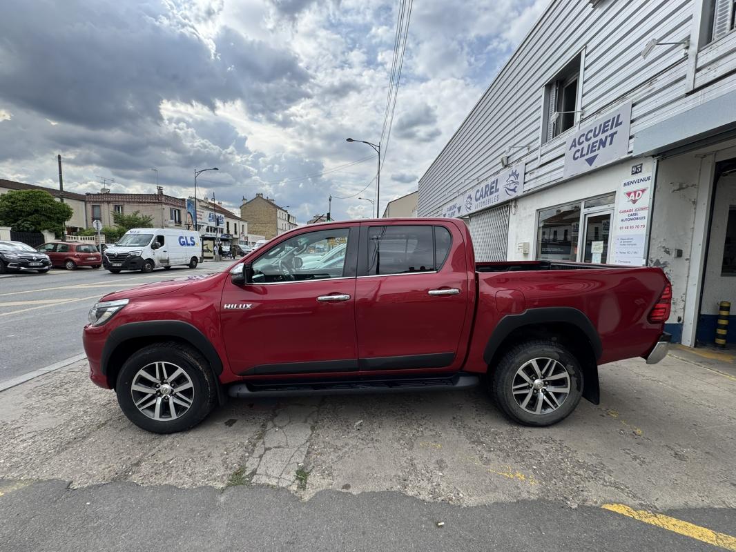 Toyota Hilux - IV 4WD 2.4 D-4D 150 DOUBLE CABINE