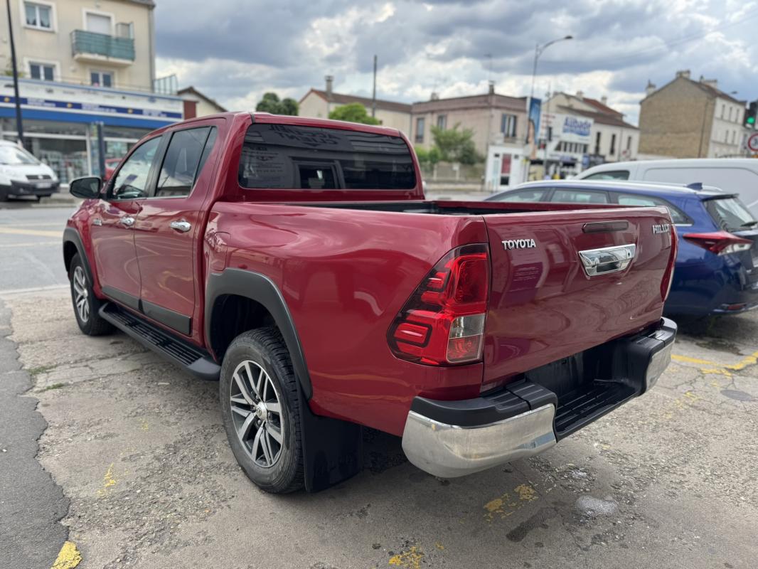Toyota Hilux - IV 4WD 2.4 D-4D 150 DOUBLE CABINE