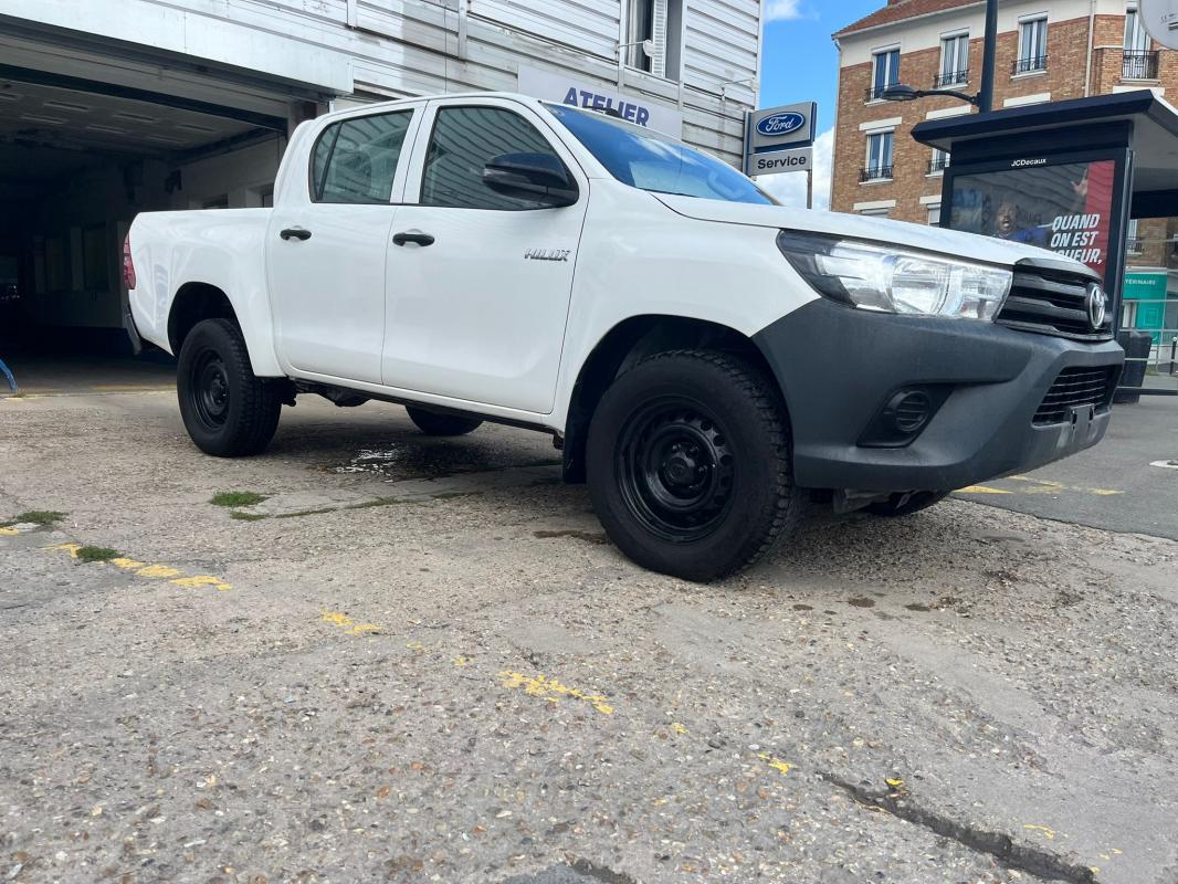 Toyota Hilux - IV 4WD 2.4 D-4D 150 DOUBLE CABINE