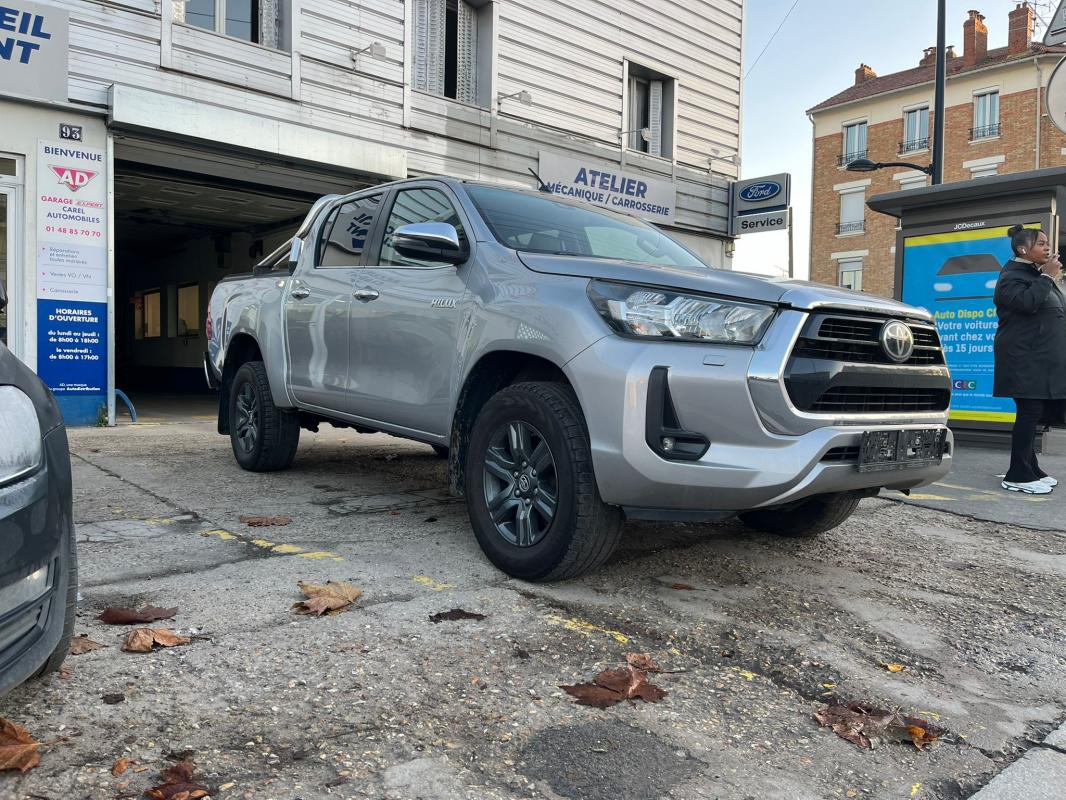 Toyota Hilux - IV 4WD 2.8 D-4D 205 DOUBLE CABINE BVM