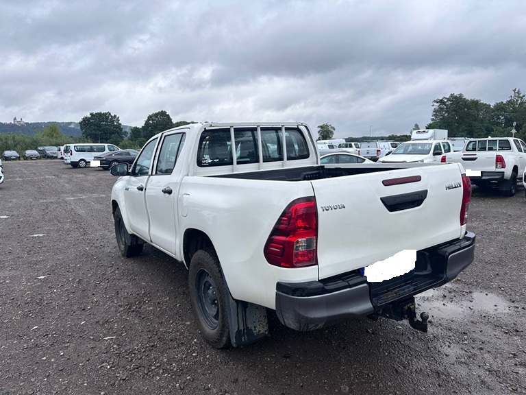 Toyota Hilux - IV 4WD 2.4 D-4D 150 DOUBLE CABINE