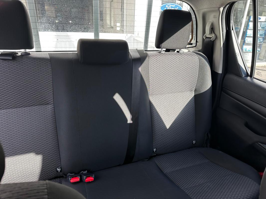 Toyota Hilux - IV 4WD 2.4 D-4D 150 DOUBLE CABINE