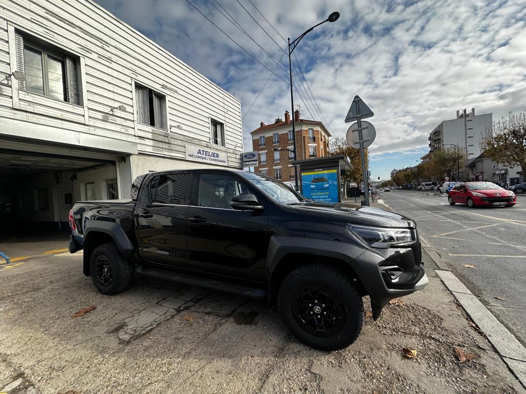 Toyota Hilux - IV 4WD 2.8 D-4D 204 DOUBLE CABINE GR SPORT II