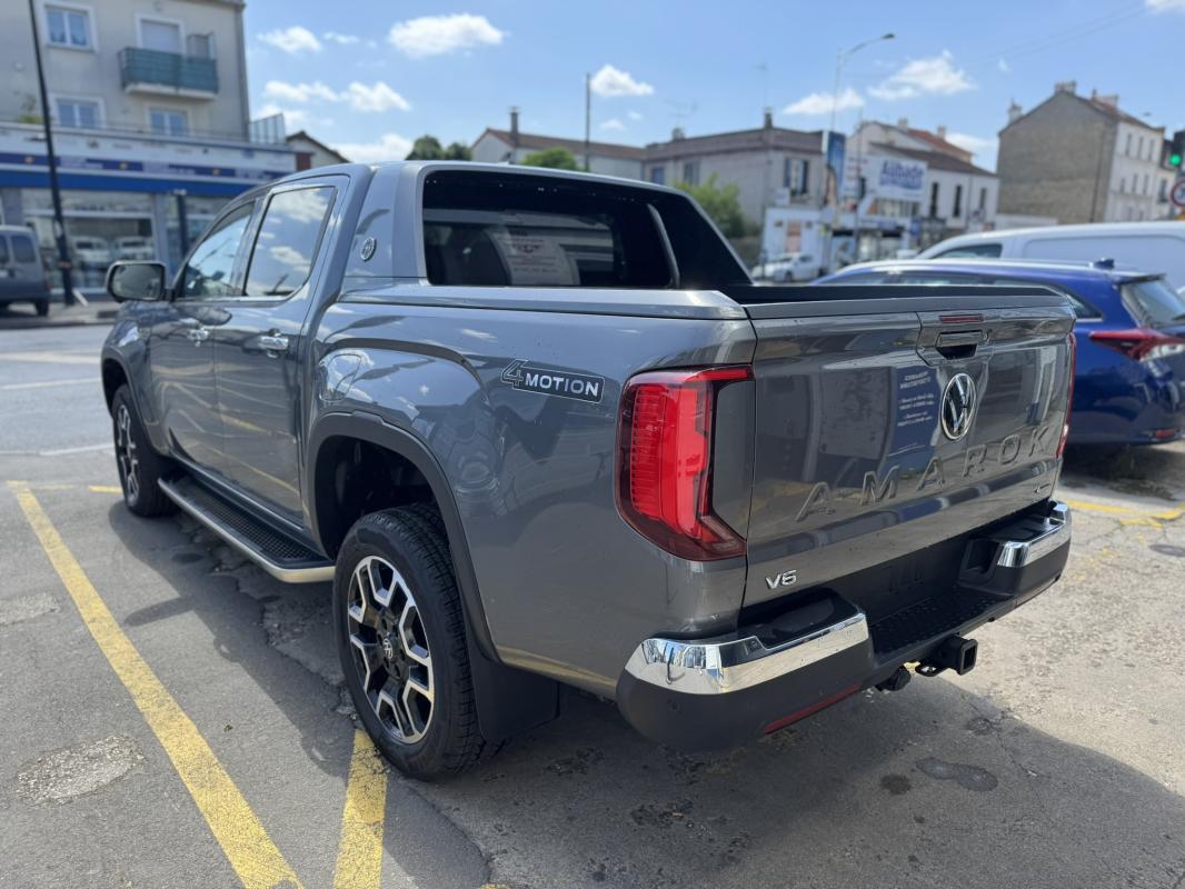 Volkswagen Amarok - II 3.0 TDI 240 4MOTION AVENTURA BVA10