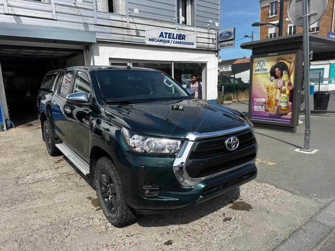 Toyota Hilux - IV 4WD 2.4 D-4D 150 DOUBLE CABINE