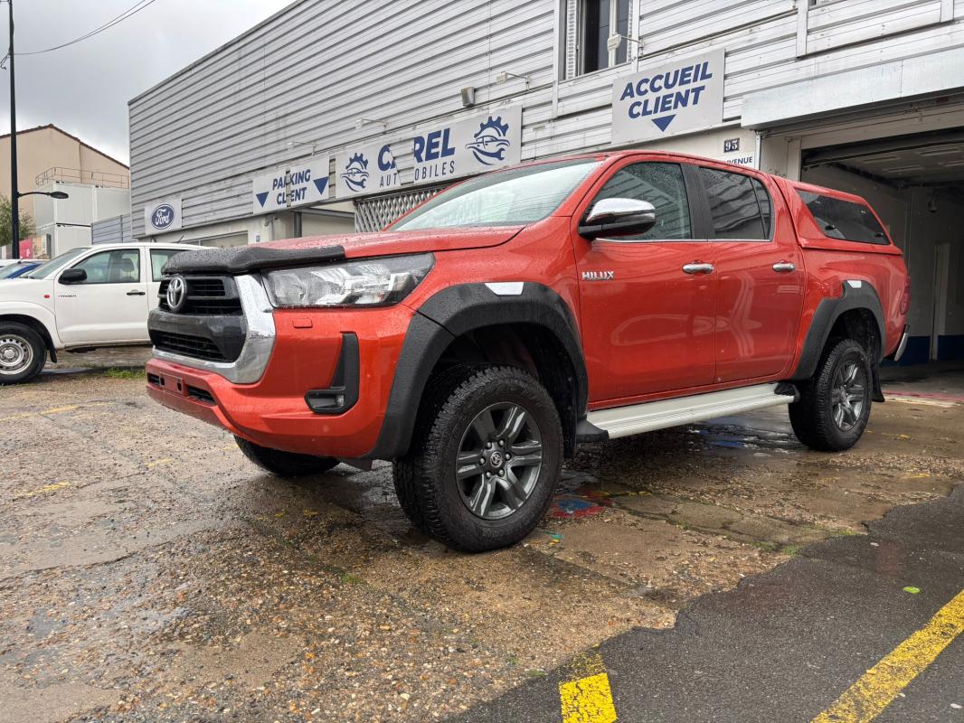 TOYOTA HILUX - IV 4WD 2.4 D-4D 150 DOUBLE CABINE (2024)