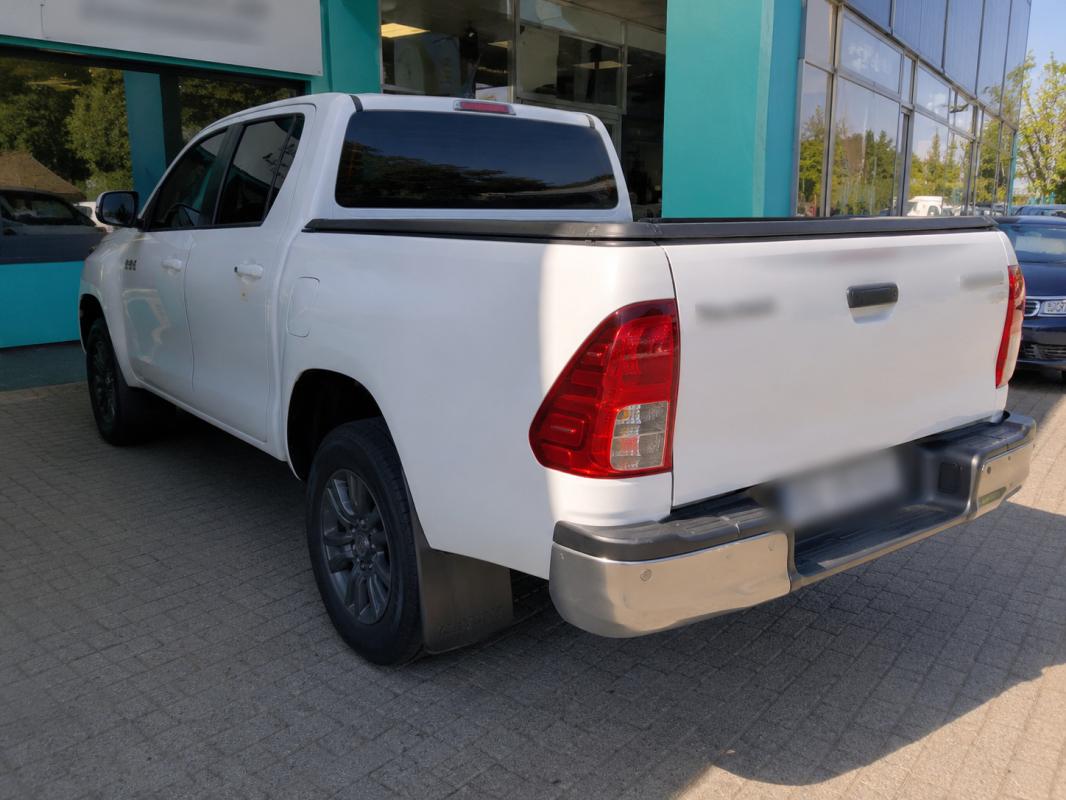 Toyota Hilux - IV 4WD 2.4 D-4D 150 DOUBLE CABINE
