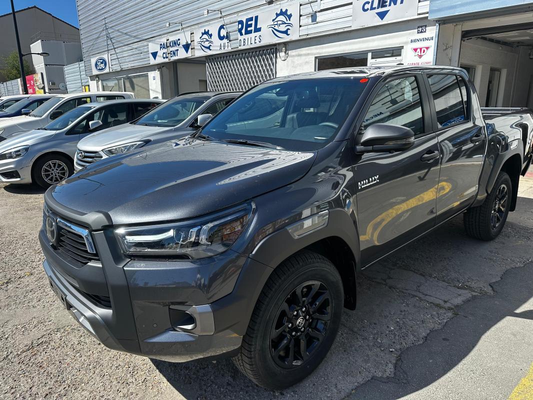 Toyota Hilux - IV 4WD 2.8 D-4D 204 DOUBLE CABINE INVINCIBLE