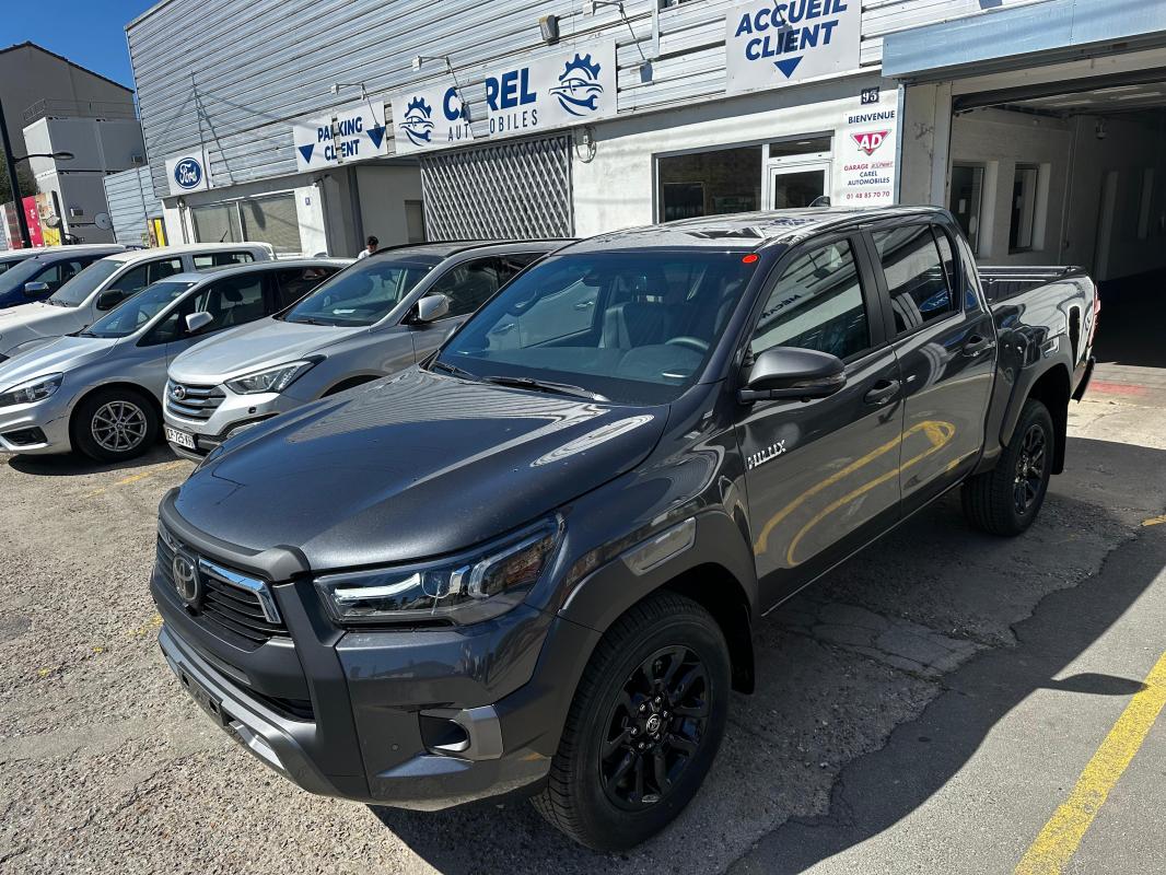 Toyota Hilux - IV 4WD 2.8 D-4D 204 DOUBLE CABINE INVINCIBLE