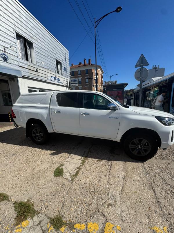 Toyota Hilux - IV 4WD 2.8 D-4D 205 DOUBLE CABINE