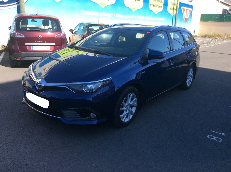 Toyota Auris - TOURING SPORTS 1.8 HYBRID 136 COLLECTION CVT AUTO