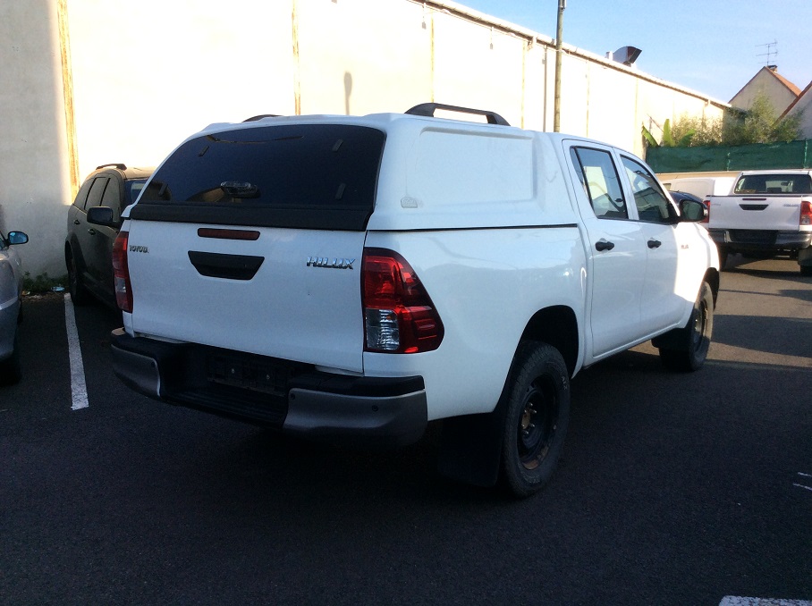 Toyota Hilux - IV 4WD 2.4 D-4D 150 DOUBLE CABINE