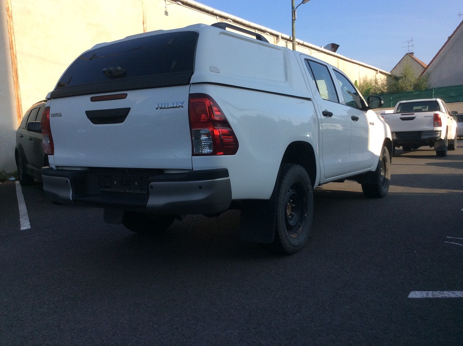 Toyota Hilux - IV 4WD 2.4 D-4D 150 DOUBLE CABINE