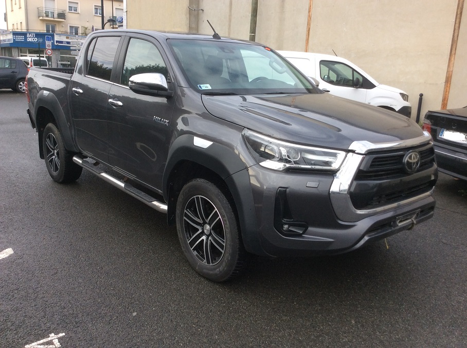 Toyota Hilux - IV 4WD 2.8 D-4D 204 DOUBLE CABINE