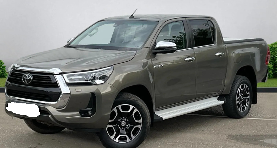 Toyota Hilux - IV 4WD 2.8 D-4D 204 DOUBLE CABINE