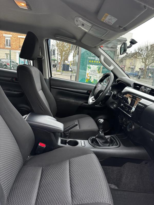 Toyota Hilux - IV 4WD 2.4 D-4D 150 DOUBLE CABINE