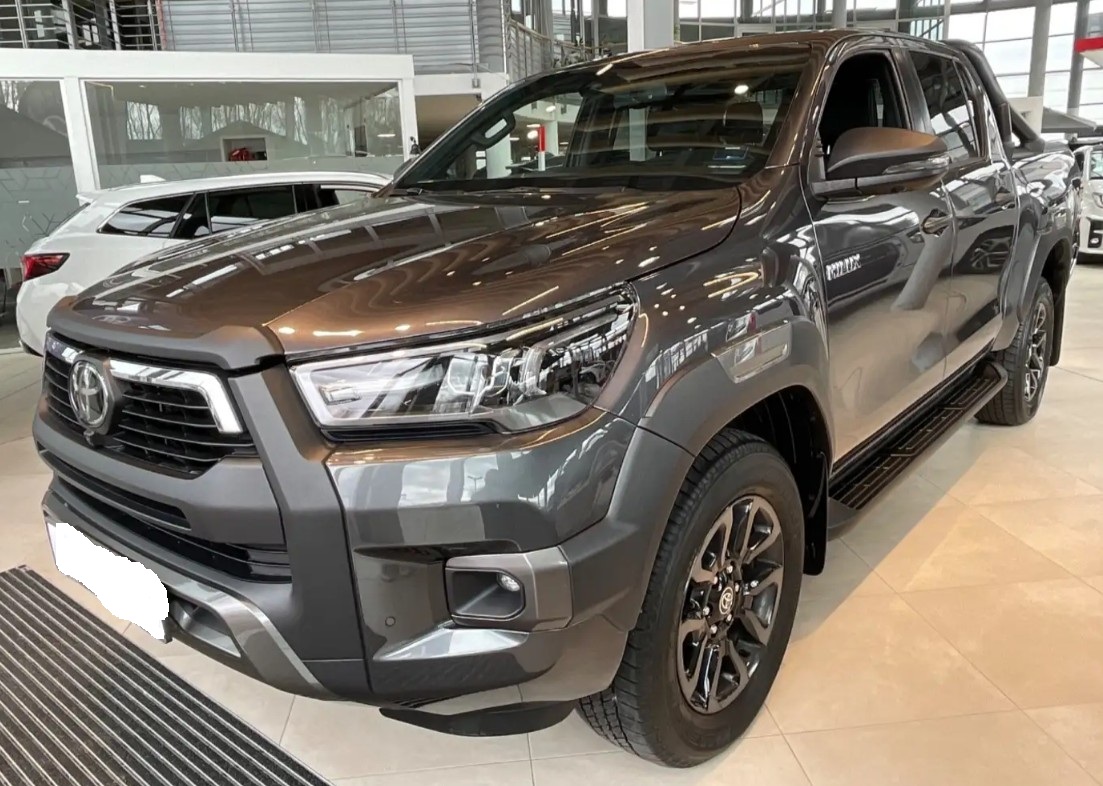 Toyota Hilux - IV 4WD 2.8 D-4D 204 DOUBLE CABINE INVINCIBLE