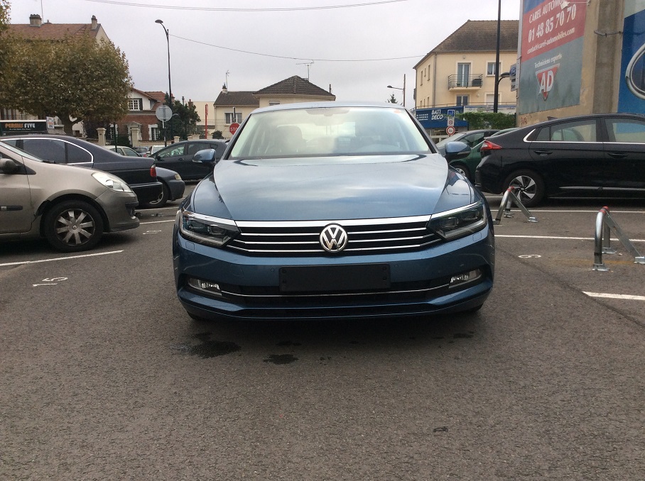 Volkswagen Passat - 1.6 TDI 120 CONFORTLINE