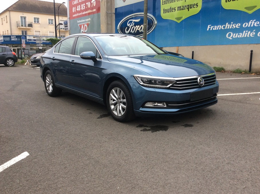 Volkswagen Passat - 1.6 TDI 120 CONFORTLINE