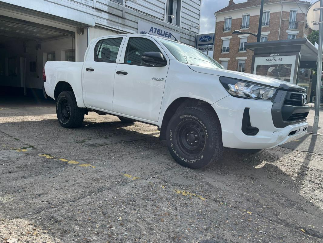 Toyota Hilux - IV 4WD 2.4 D-4D 150 DOUBLE CABINE