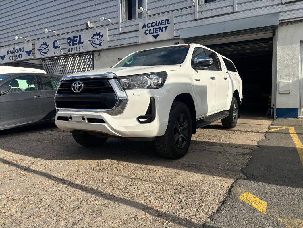 Toyota Hilux - IV 4WD 2.4 D-4D 150 DOUBLE CABINE
