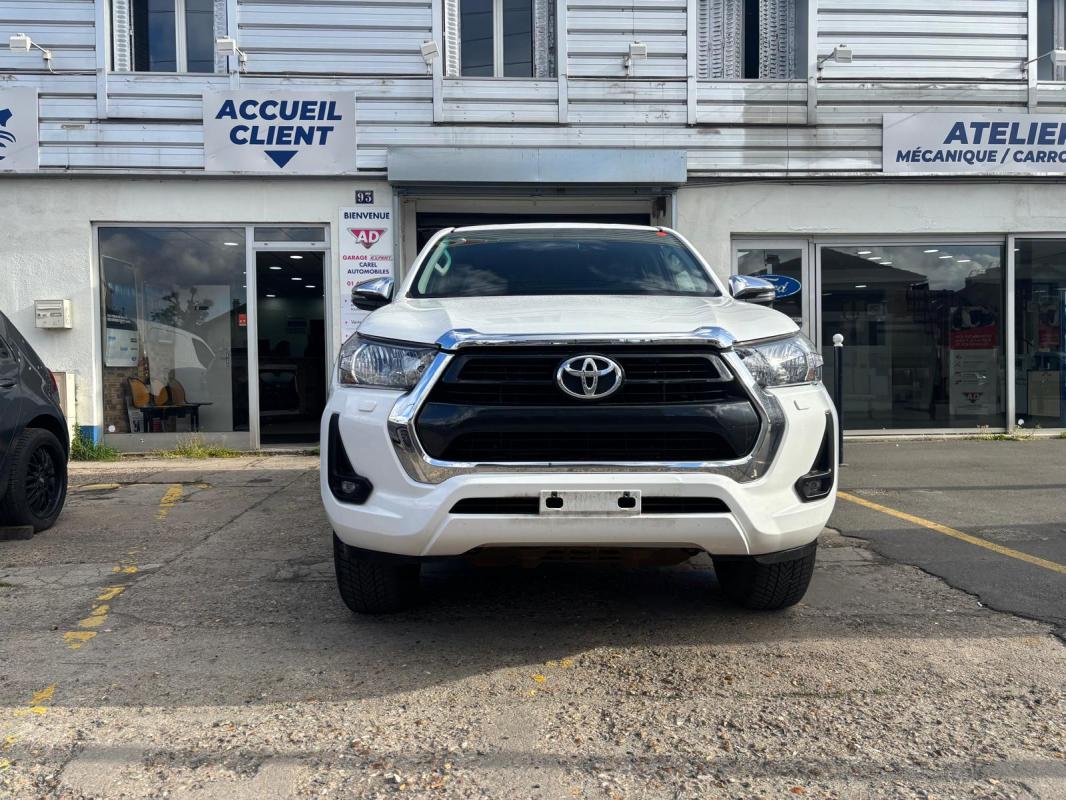 Toyota Hilux - IV 4WD 2.4 D-4D 150 DOUBLE CABINE