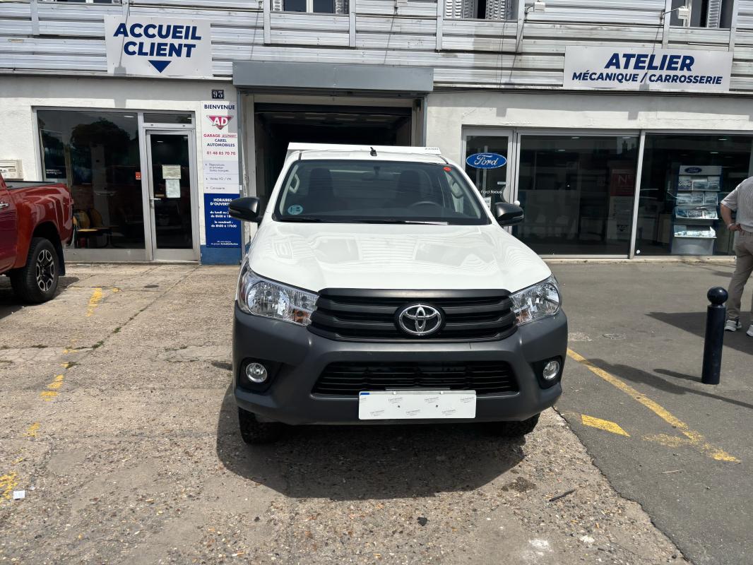 Toyota Hilux - IV 4WD 2.4 D-4D 150 SIMPLE CAB 4X4