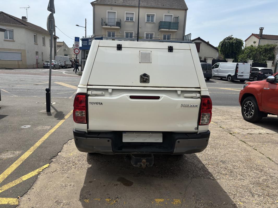 Toyota Hilux - IV 4WD 2.4 D-4D 150 SIMPLE CAB 4X4