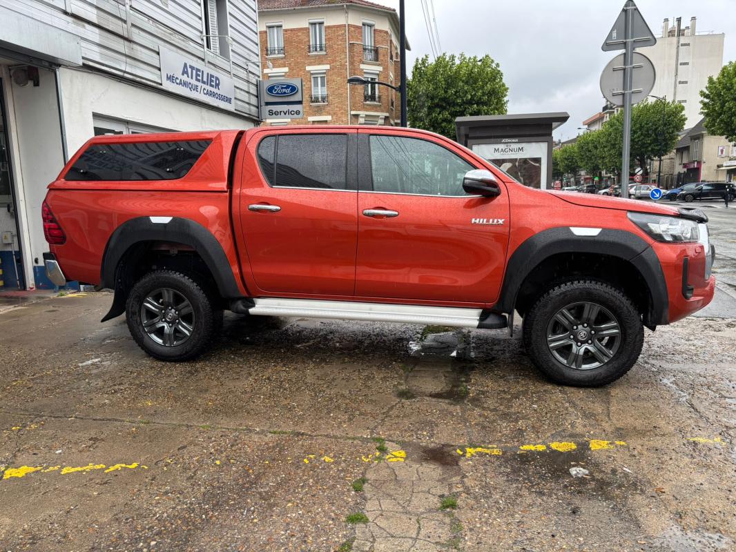 Toyota Hilux - IV 4WD 2.4 D-4D 150 DOUBLE CABINE