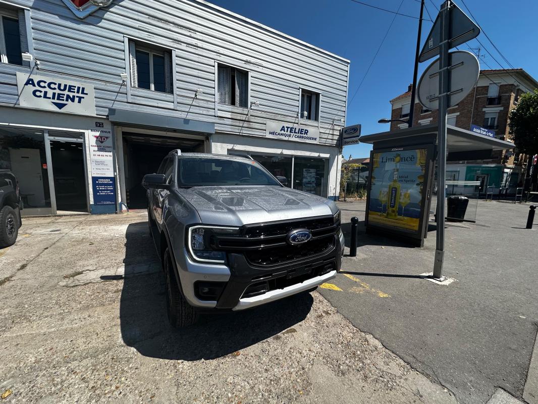 Toyota Hilux - IV 4WD 2.4 D-4D 150 DOUBLE CABINE