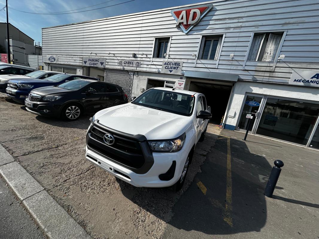 Toyota Hilux - IV 4WD 2.4 D-4D 150 DOUBLE CABINE