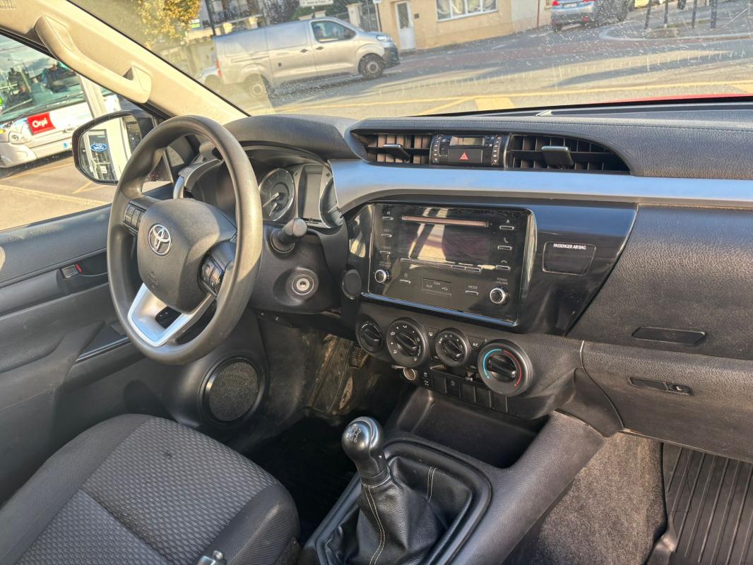 Toyota Hilux - IV 4WD 2.4 D-4D 150 DOUBLE CABINE