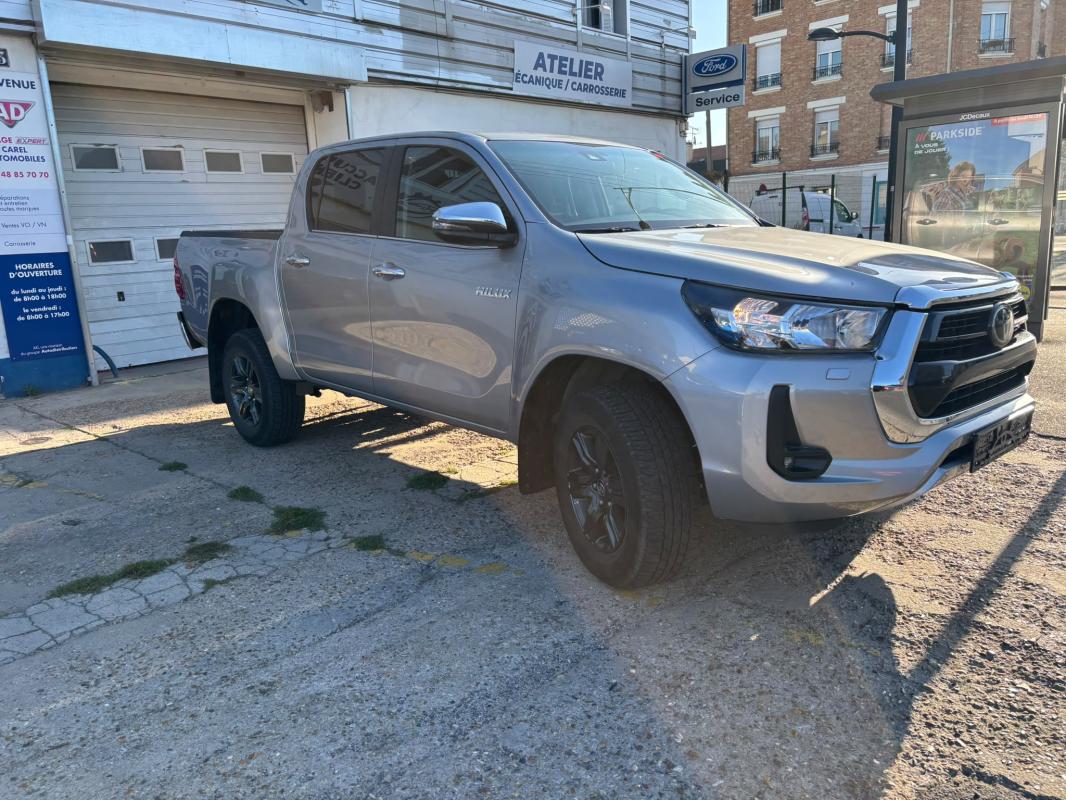 Toyota Hilux - IV 4WD 2.4 D-4D 150 DOUBLE CABINE
