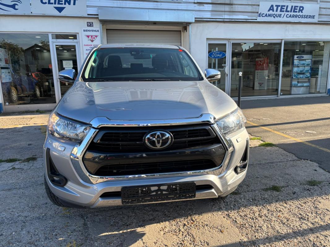 Toyota Hilux - IV 4WD 2.4 D-4D 150 DOUBLE CABINE