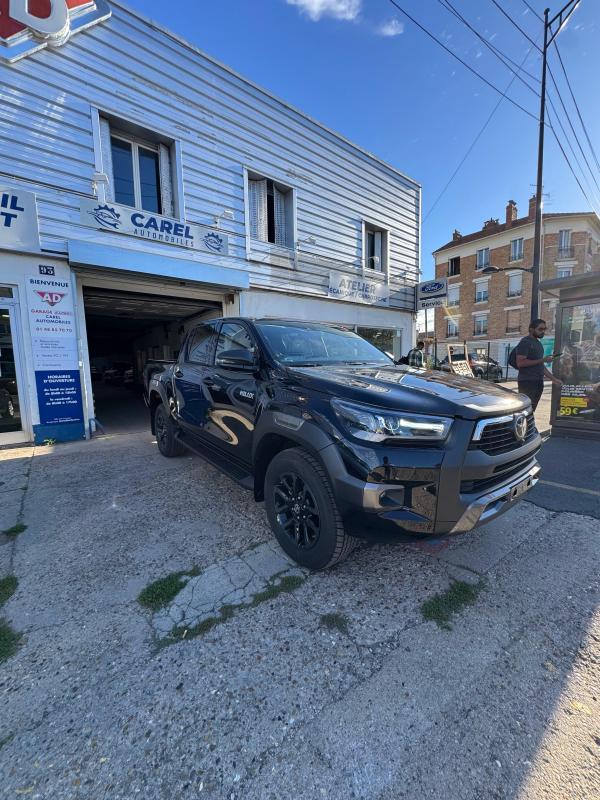 Toyota Hilux - IV 4WD 2.8 D-4D 204 DOUBLE CABINE INVINCIBLE
