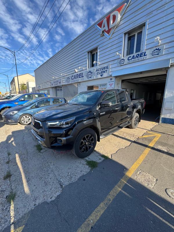Toyota Hilux - IV 4WD 2.8 D-4D 204 DOUBLE CABINE INVINCIBLE