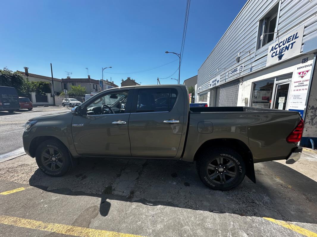 Toyota Hilux - IV 4WD 2.4 D-4D 150 DOUBLE CABINE
