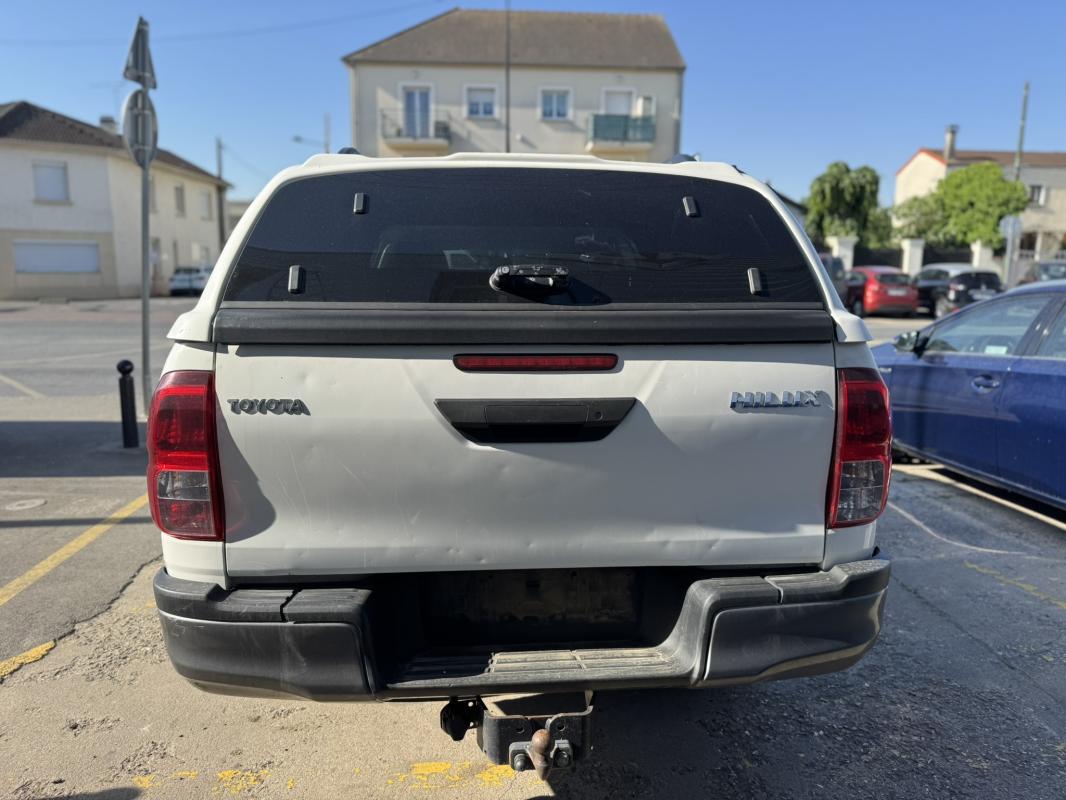 Toyota Hilux - IV 4WD 2.4 D-4D 150 DOUBLE CABINE