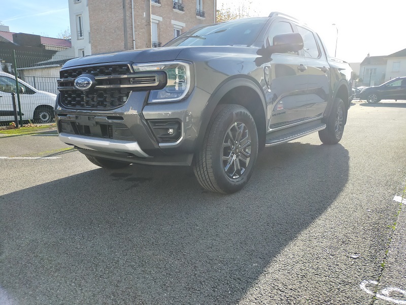 Toyota Hilux - IV 4WD 2.4 D-4D 150 DOUBLE CABINE