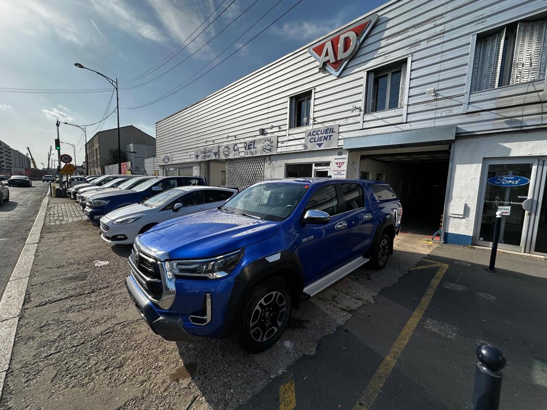 Toyota Hilux - IV 4WD 2.4 D-4D 150 DOUBLE CABINE