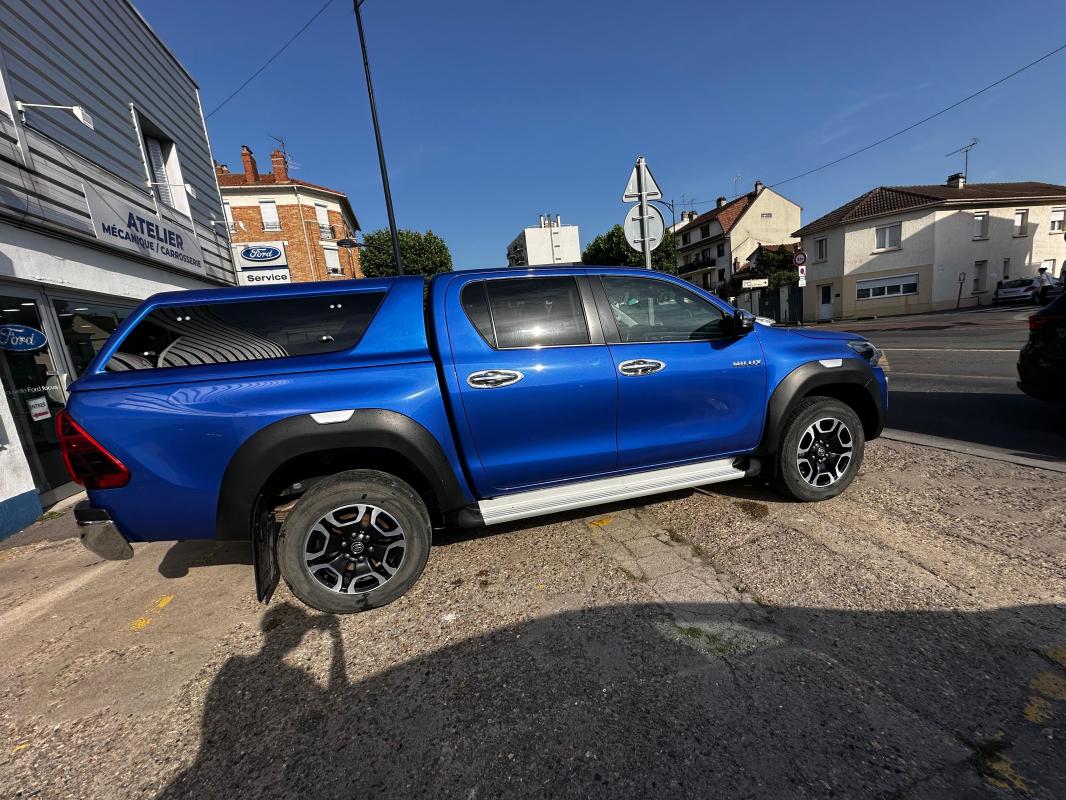 Toyota Hilux - IV 4WD 2.4 D-4D 150 DOUBLE CABINE